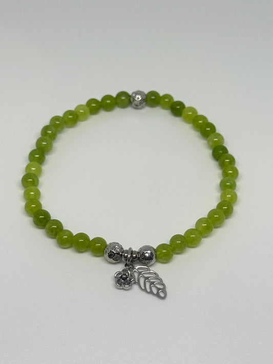 Peridot Beaded Bracelet with Flower Charm